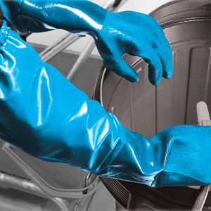 Polyco Long Nite 63cm Nitrile Coated Gauntlet with Integral Sleeve - Image 3