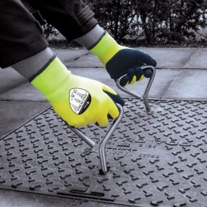 Polyco Grip It Oil Therm Dual Nitrile Coated Glove with a Fleecy Liner - GIOTH - Image 3