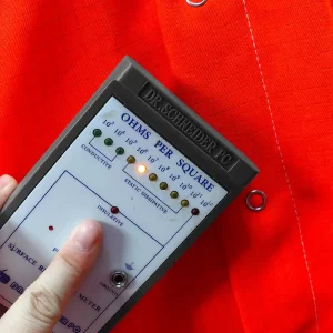 Cleanroom Red 5mm Grid ESD Antistatic Safety Coat With 98% Polyester 2% Carbon Fiber - Image 5