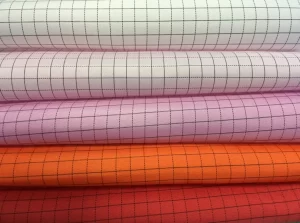 Clean Room ESD Fabric Woven Polyester Fabrics 5mm Grid White Blue Yellow Color - Image 4