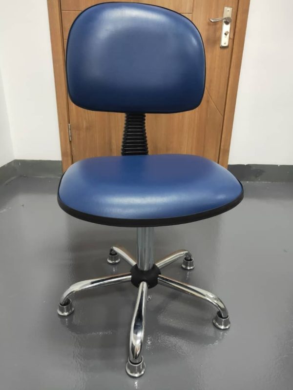 108C-ESD-Cleanroom-Chair-1