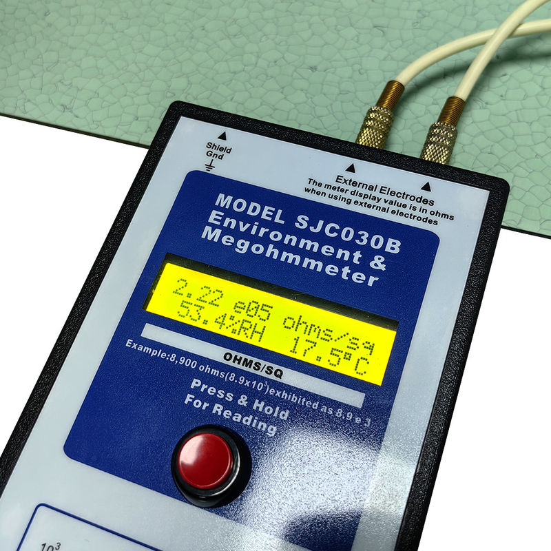 600*600*3mm ESD Antistatic PVC Vinyl Cleanroom Floor Mat Waterproof Vinyl Roll Flooring - Image 4