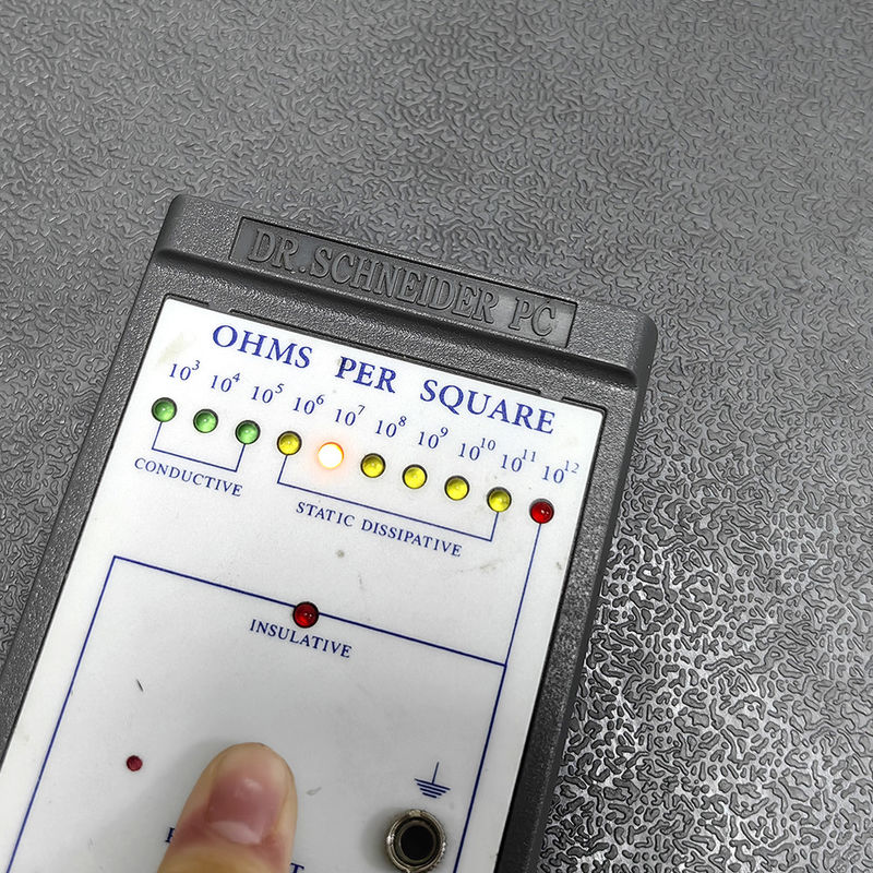 600x600mm Removable ESD Anti Static Interlocking PVC Vinyl Floor Material For Hospital / Cleanroom - Image 3