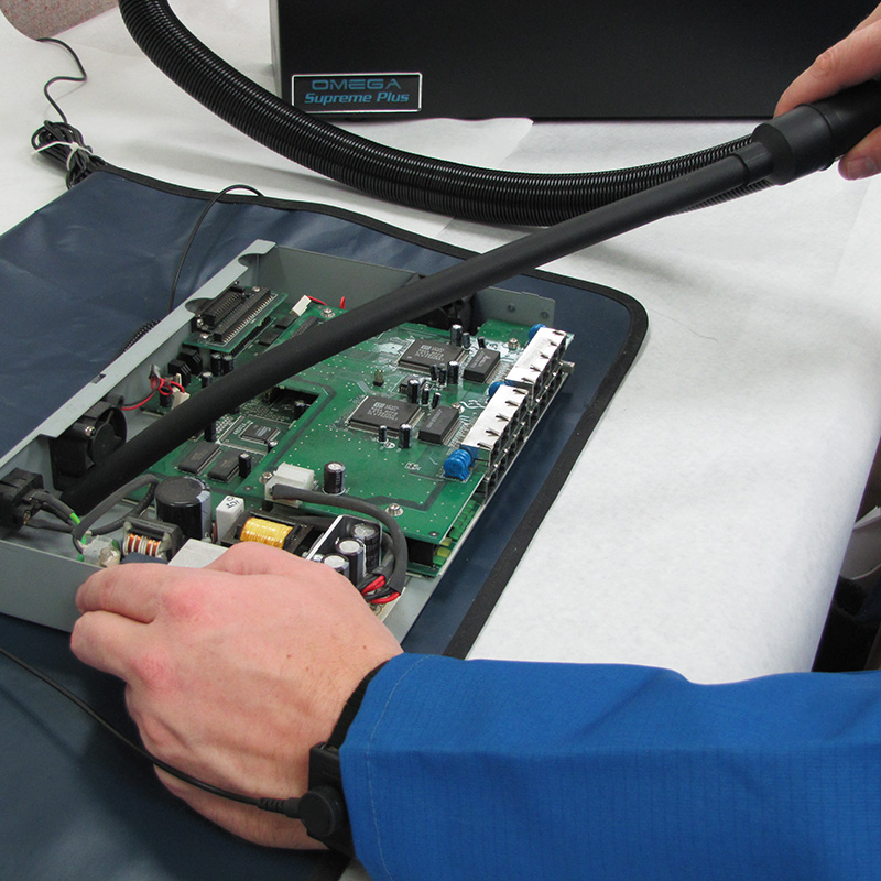 Atrix Omega Supreme HEPA Electronic Vacuum | VACOMEGASLFH - Image 3